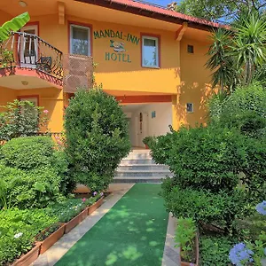 Mandalinn Hotel