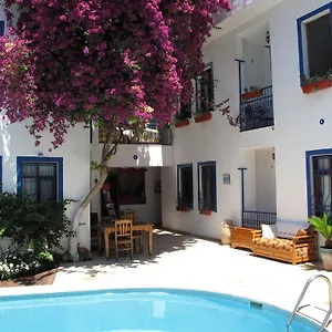 Dalyando Aparthotel
